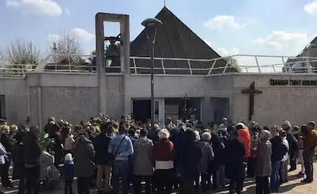 Paroisse St. Guénault de Courcouronnes