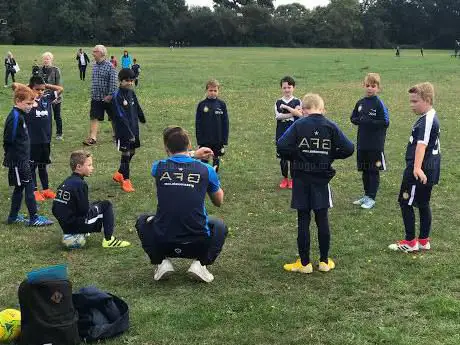 Photo de Loughton Town Football Club