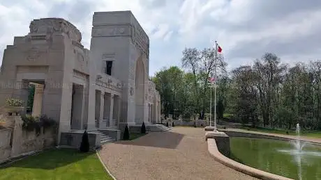 Photo de Crypte du Mémorial de l'Escadrille La Fayette