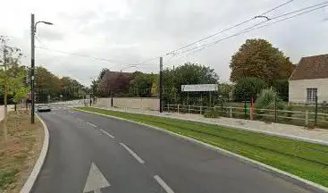 Petit Château