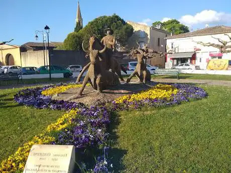 Photo de Parc et La statue de Fanfonne