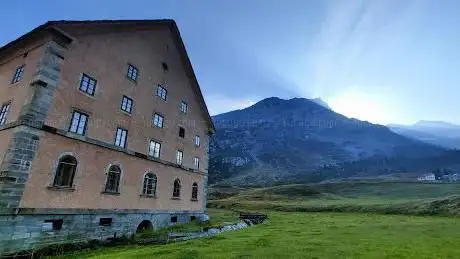 Monte Leone Hütte SAC