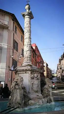 Photo de Piazza Tommaso Frasconi
