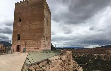 Photo de tower of tribute