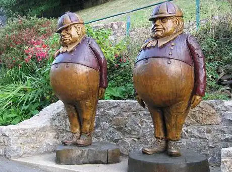 Photo de Tweedledee and Tweedledum