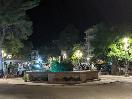 Photo de Piazza Falcone e Borsellino