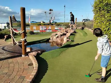 Photo de Jurassic Adventure Golf