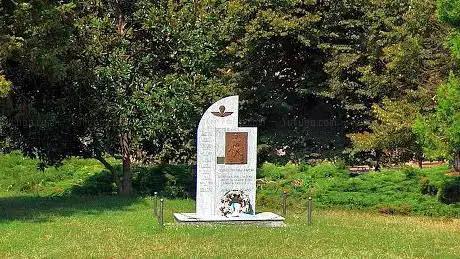 Monumento ai Paracadutisti