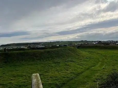 Photo de Lissanduff Earthworks (State Care Monument)
