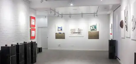 Photo de Backyard Arte Gallery