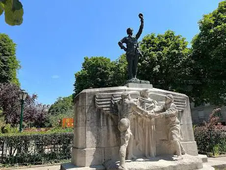 Monument aux Volontaires américains