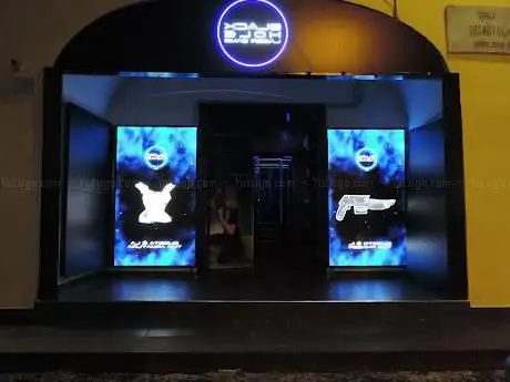 Photo de Black Hole Laser Game