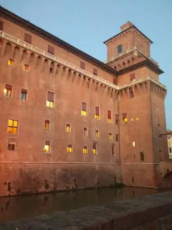 CLUB AMICI DELL' ARTE - GALLERIA IL RIVELLINO