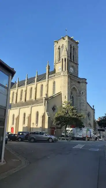 Photo de Eglise Saint Jean-Baptiste (Montaigu)