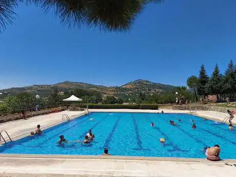 Photo de Municipal pools Los Molinos