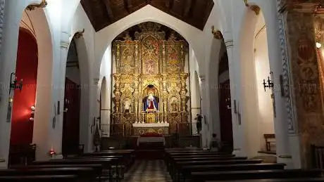 Photo de Iglesia de San Miguel Bajo