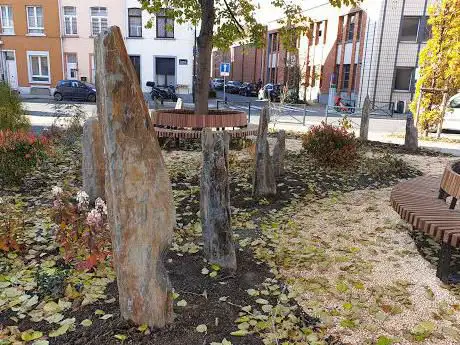 Photo de Square des Menhirs