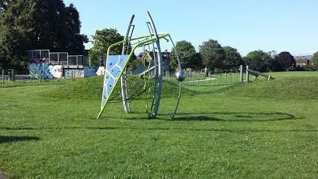 Hillmorton Recreation Ground Play Area
