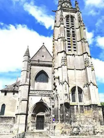 Photo de Église catholique Saint-Jacques