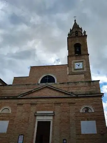 Photo de Chiesa dei Santi Pietro e Andrea