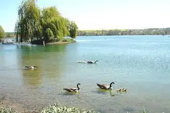Photo de Plan d'eau de Mézières-Écluzelles