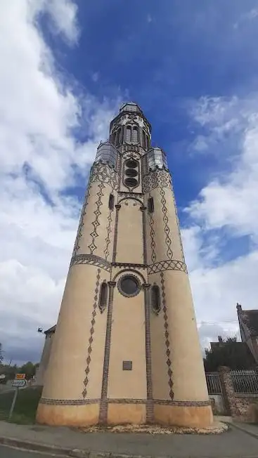 EGLISE NOTRE-DAME DE LA SALETTE