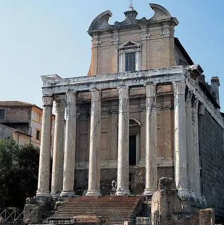 Temple d'Antonin et Faustine