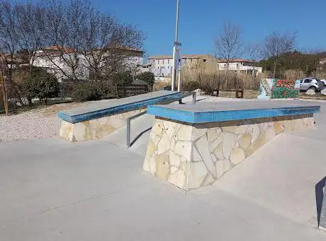 Photo de Skatepark de Vailhauquès