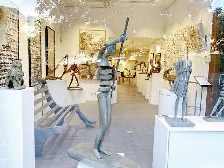 Art Yi - Brussels Art Gallery