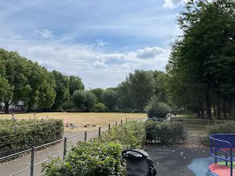 Photo de Uphall Recreation Ground