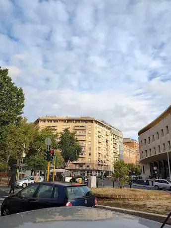 Photo de Piazza Bologna