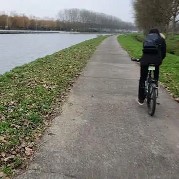 Ravel 4 Canal du Centre