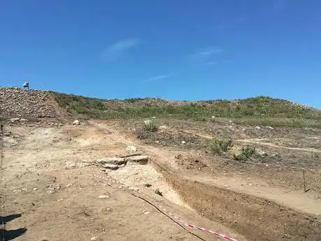 Photo de Los Castillejos de AlcorrÃn Yacimiento Arqueológico