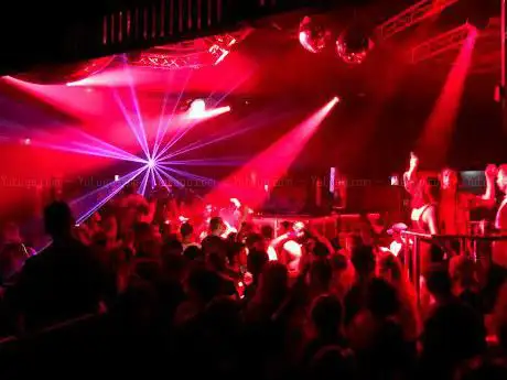 Berties Nightclub