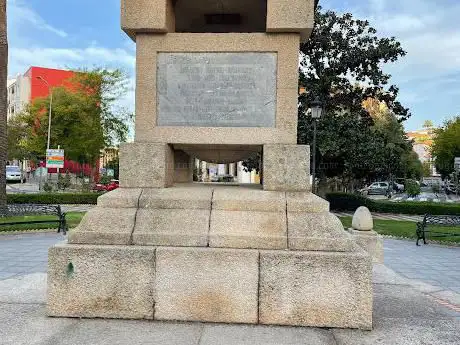Photo de Monumento a los Conquistadores extremeños