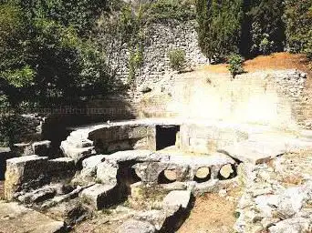 Photo de Castellum Aquae