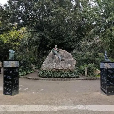 Photo de The Oscar Wilde Monument