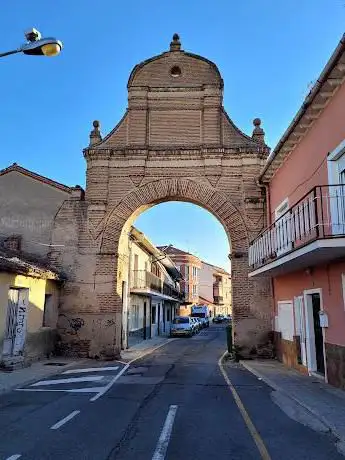 Photo de Arco de los Descalzos