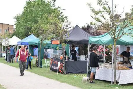 Photo de Lloyd Park Market