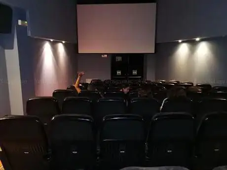 Photo de Cines La Vila