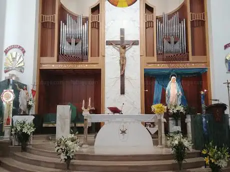 Photo de Church of Saint Mary Immaculate