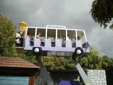 Photo de Tweety and Sylvester Bus Ride