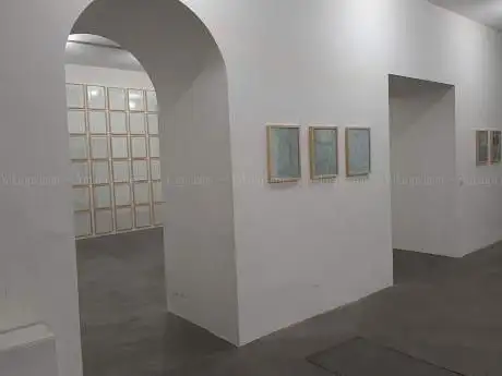 Photo de spazio contemporanea
