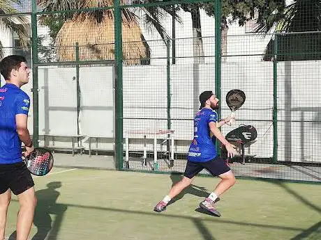 Photo de Padel 40-30. Los Ãlamos - Time- Centro Deportivo