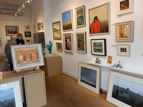 Photo de The Russell Gallery