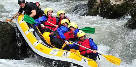 Photo de Eaurizon Centre Eau Vive Rafting Hydrospeed Canoraft