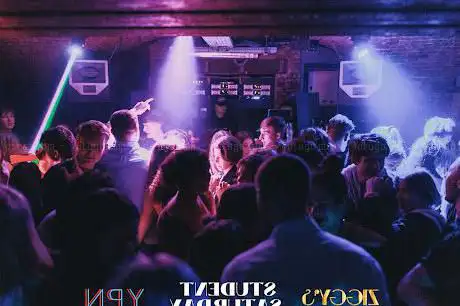 Photo de Ziggy's Bar & Nightclub