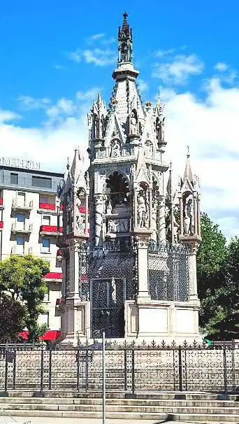 Brunswick Monument