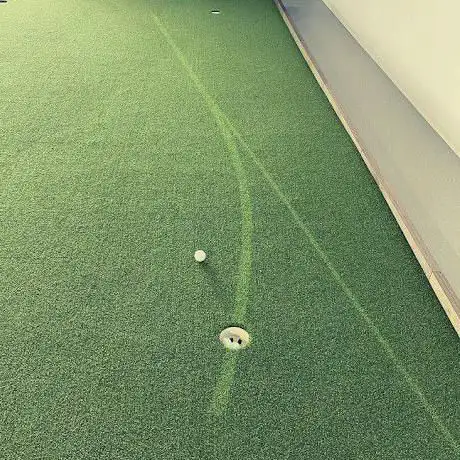 Photo de Perpignan Golf Indoor | Simulateur de Golf | Cours de Golf