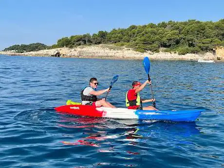 Photo de ISTRIA KAYAK TOURS | kayak experience in Pula